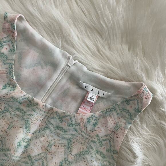 🦃5 for $25🦃 CAbi #250 Mosaic Mint Tiered Lovely Day Collection Blouse S - Picture 5 of 6